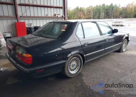 1993 BMW 750 Il Automatic z USA, uszkodzony, nr VIN WBAGC8327PDC81492